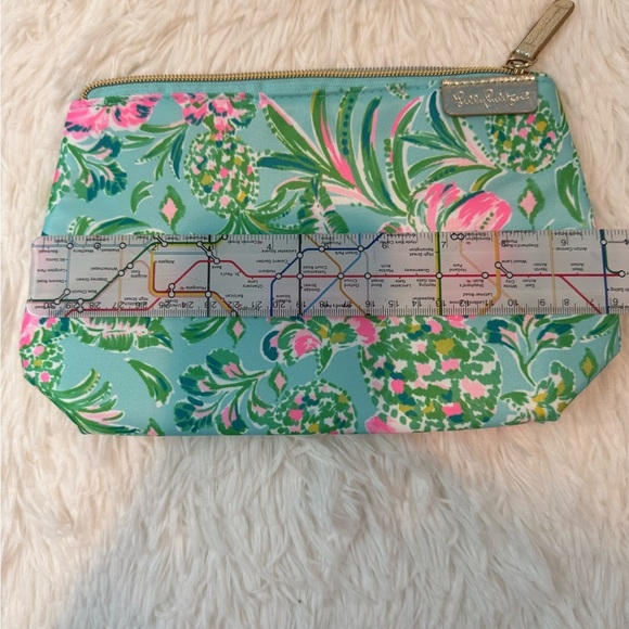 Lilly Pulitzer Small Pouch - Picture 4 of 5